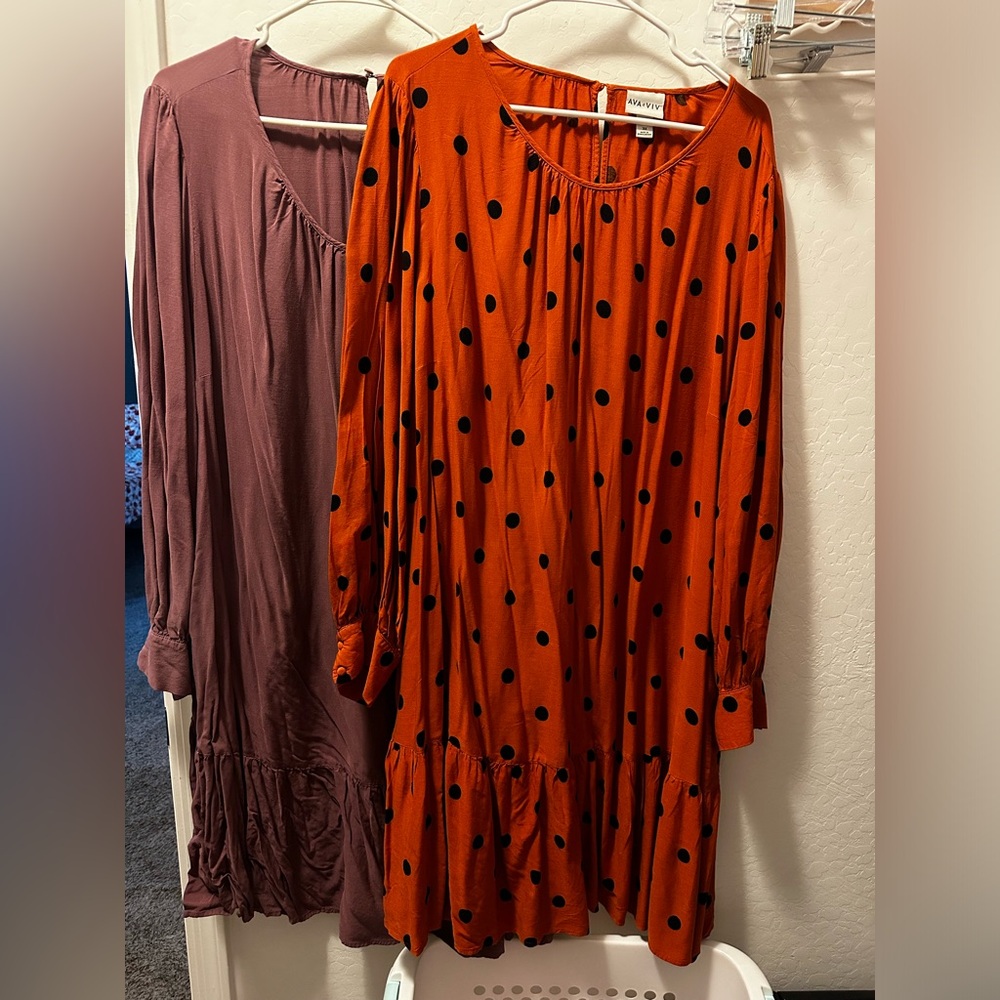 Long sleeve dresses.